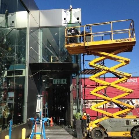 Hi-Rise Glass Replacement