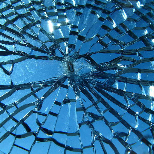 24 Hour Emergency Glass Replacement and Repairs