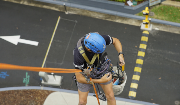 The Top 6 Advantages of Rope Access